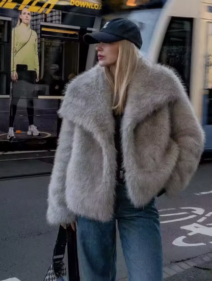 Faye Cropped Fluffy Jacket